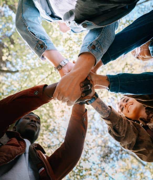 Everyone travels together